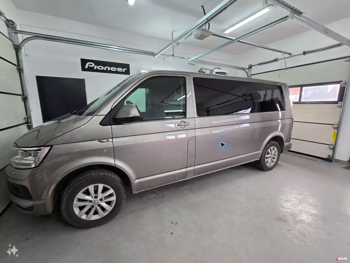 Volkswagen T6 Caravelle – instalacja ze STEG MS650